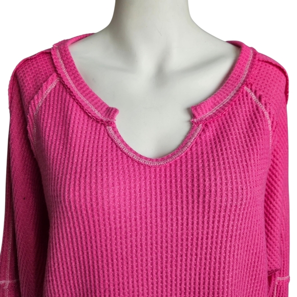 Andree By Unit Waffle Knit Reverse Stitching Pink Med Top Oversized V-Neck NWT - Picture 3 of 14